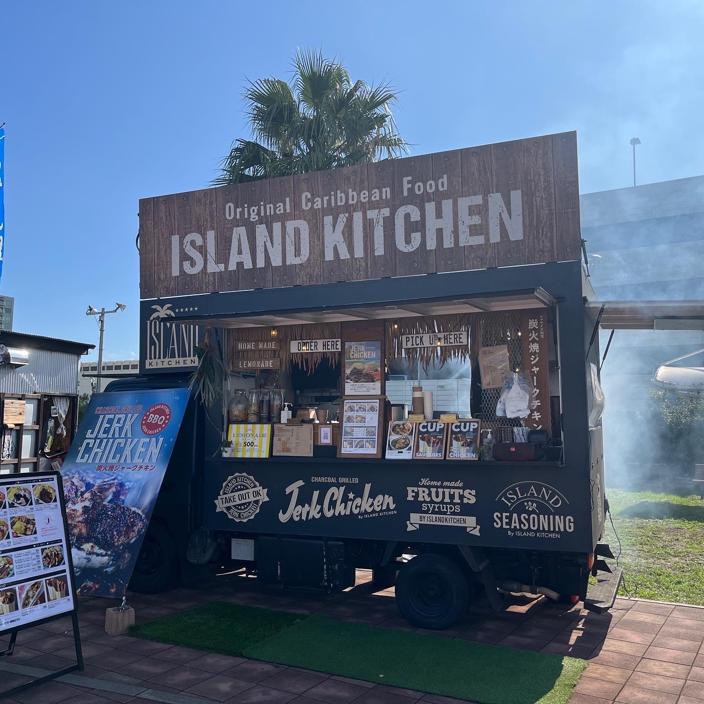 ⑮ISLAND KITCHEN